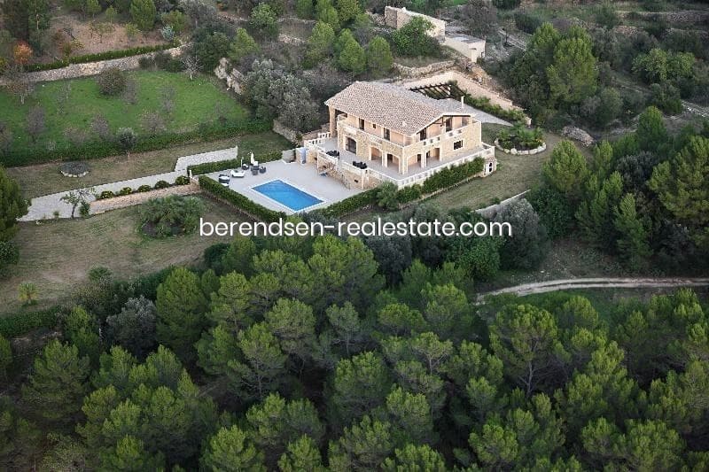 6 quarto Quinta/Casa Rural para venda em Santa Maria del Cami com piscina garagem - 2 995 000 € (Ref: 4744987)