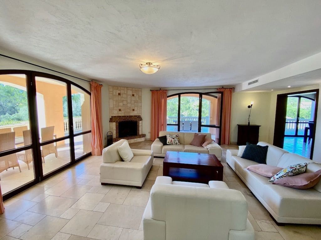 6 quarto Quinta/Casa Rural para venda em Santa Maria del Cami com piscina garagem - 2 995 000 € (Ref: 4744987)