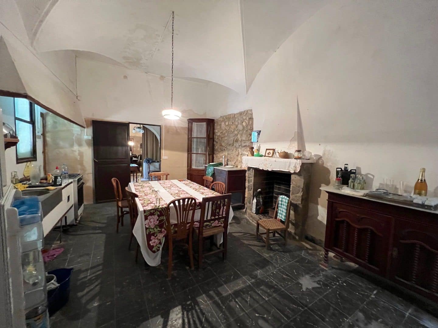 8 soverom Villa til salgs i Binissalem med garasje - € 1 850 000 (Ref: 7630252)