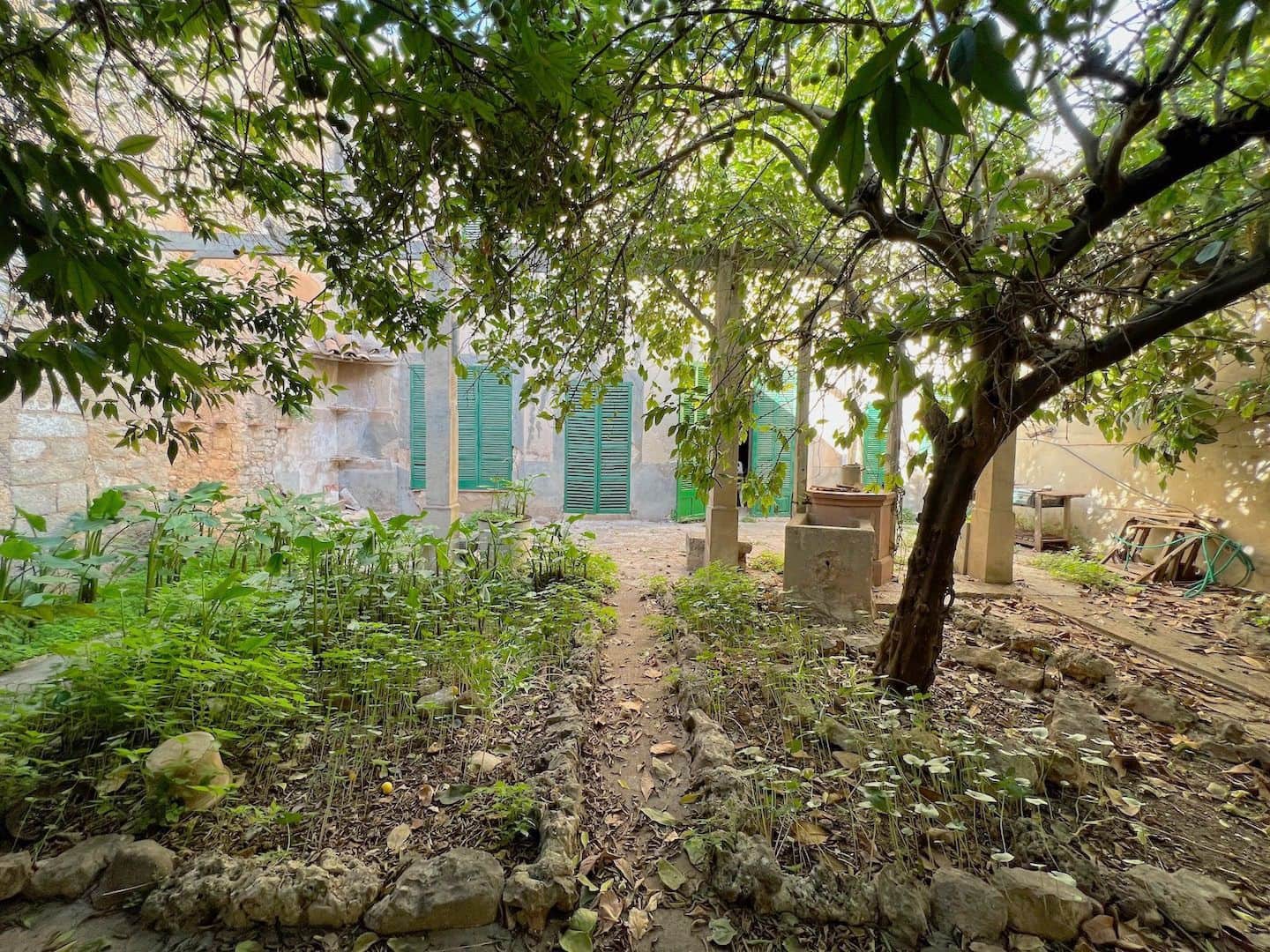 8 soverom Villa til salgs i Binissalem med garasje - € 1 850 000 (Ref: 7630252)