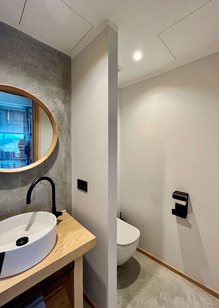 3 soveværelse Villa til salg i Llubi med swimmingpool - € 1.450.000 (Ref: 7630260)