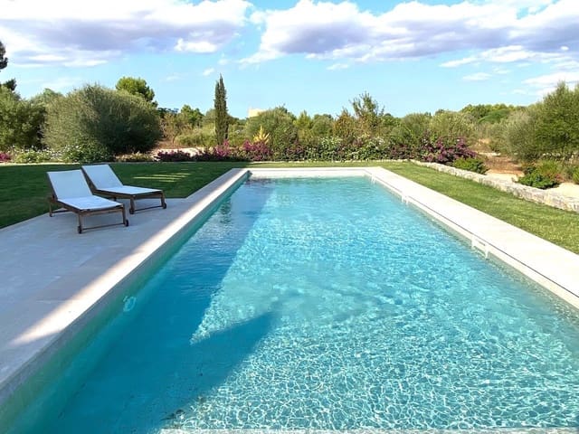 5 bedroom Villa for sale in Santa María del Camí with pool garage - € 4,800,000 (Ref: 7630261)