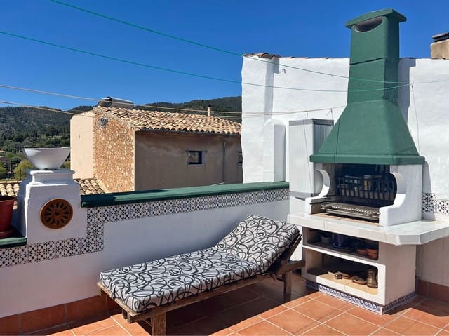 3 slaapkamer Villa te koop in Alaró met garage - € 580.000 (Ref: 7630286)