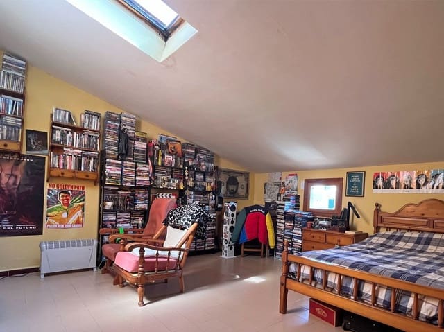 3 slaapkamer Villa te koop in Alaró met garage - € 580.000 (Ref: 7630286)