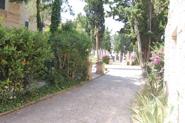 8 soverom Villa til salgs i Binissalem med svømmebasseng garasje - € 3 500 000 (Ref: 7630295)