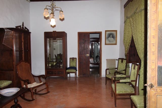 8 soverom Villa til salgs i Binissalem med svømmebasseng garasje - € 3 500 000 (Ref: 7630295)