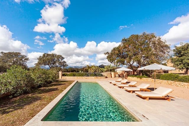 4 soverom Villa til salgs i Llubí med svømmebasseng garasje - € 2 950 000 (Ref: 7630324)