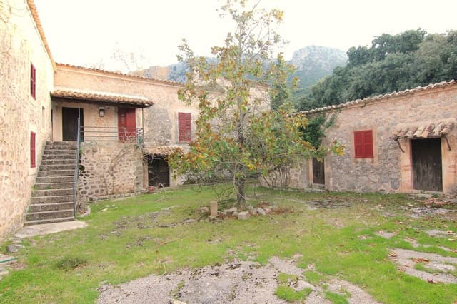 8 soveværelse Villa til salg i Escorca - € 6.500.000 (Ref: 7630332)