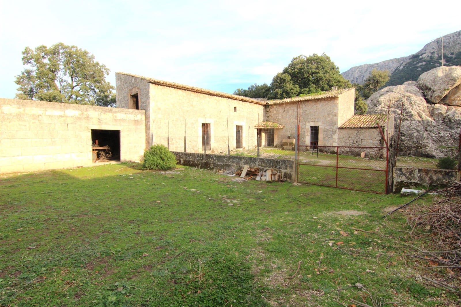 8 soveværelse Villa til salg i Escorca - € 6.500.000 (Ref: 7630332)