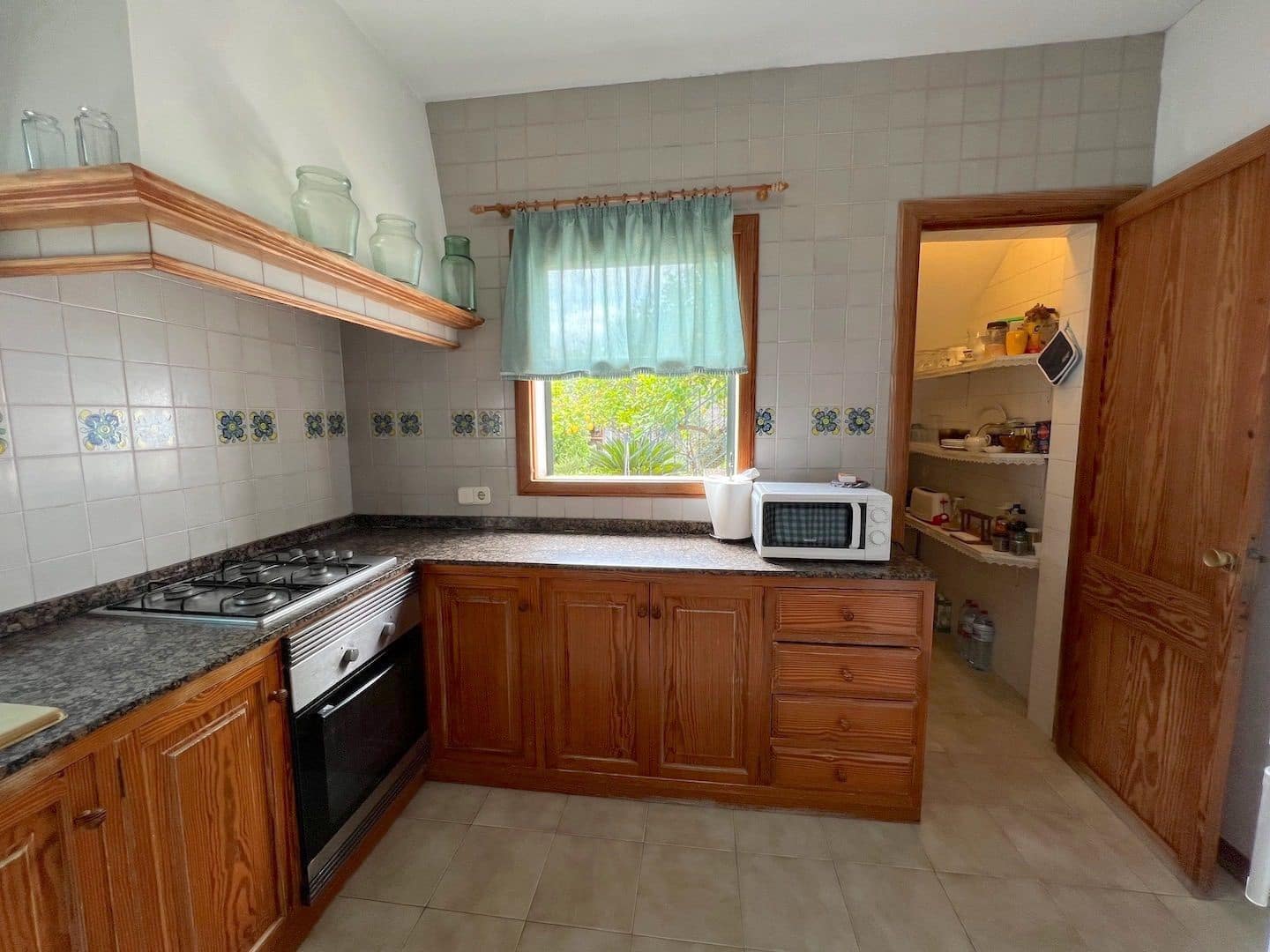 5 soveværelse Villa til salg i Alaro med garage - € 894.000 (Ref: 7639639)