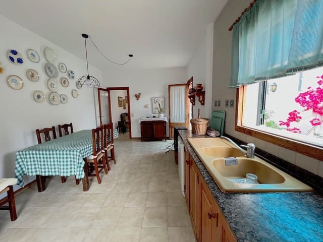 5 bedroom Villa for sale in Alaró with garage - € 894,000 (Ref: 7639639)