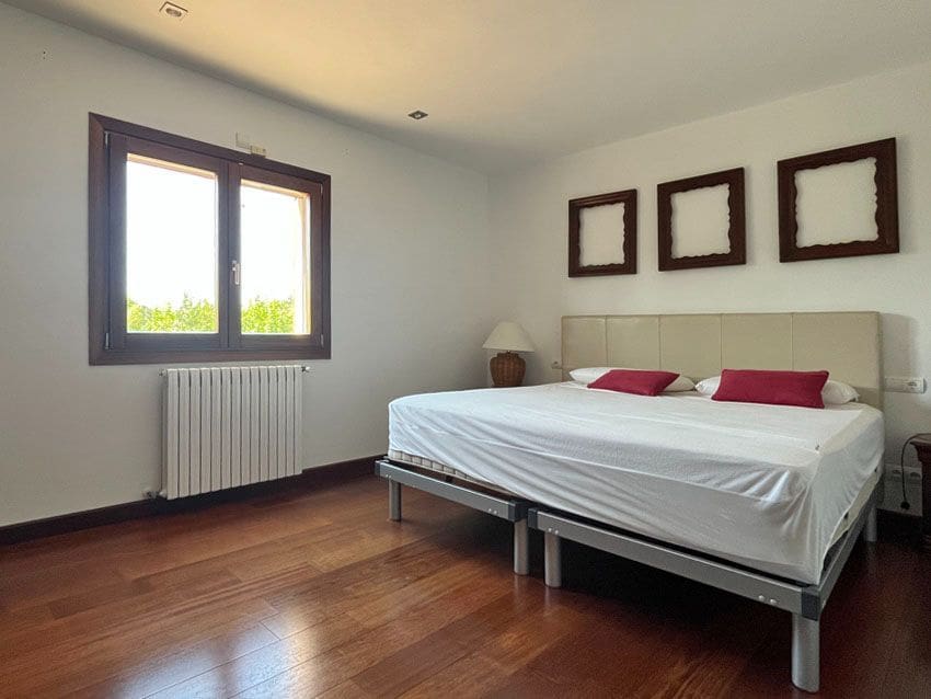 4 soveværelse Villa til salg i Alaro - € 3.400.000 (Ref: 7657100)