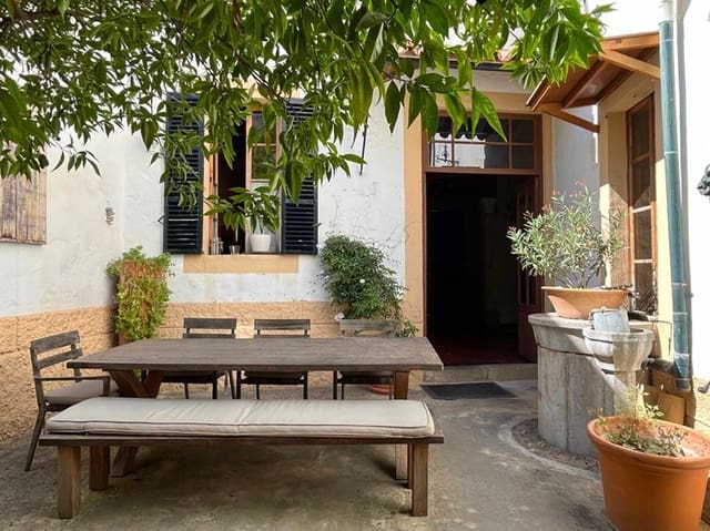 8 bedroom Villa for sale in Alaró - € 1,490,000 (Ref: 7720227)