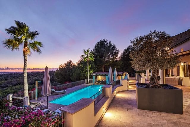 6 sovrum Villa till salu i Santa Maria del Cami med pool garage - 6 800 000 € (Ref: 7742930)