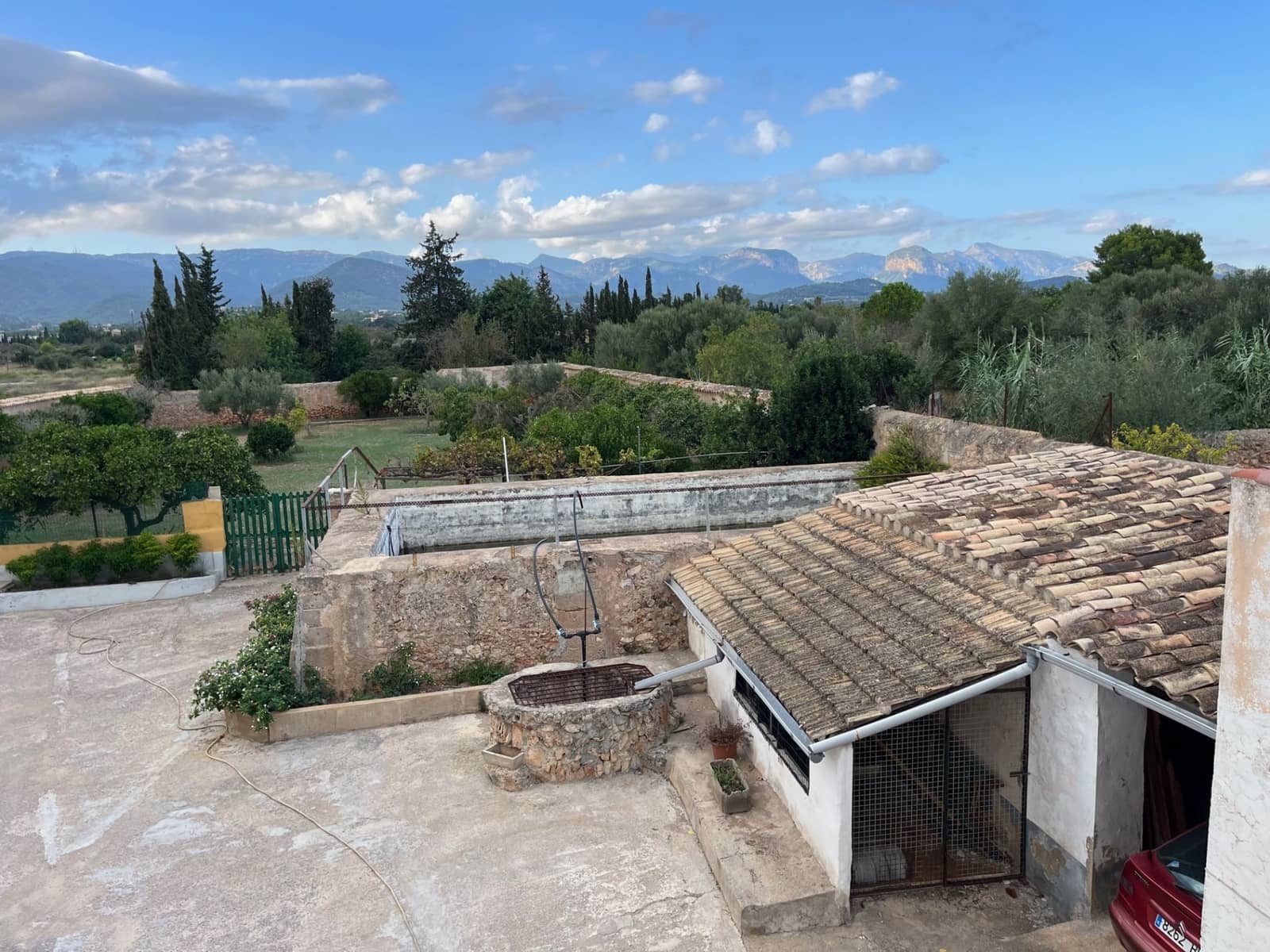 10 bedroom Villa for sale in Santa Maria del Cami with pool garage - € 1,650,000 (Ref: 7796923)