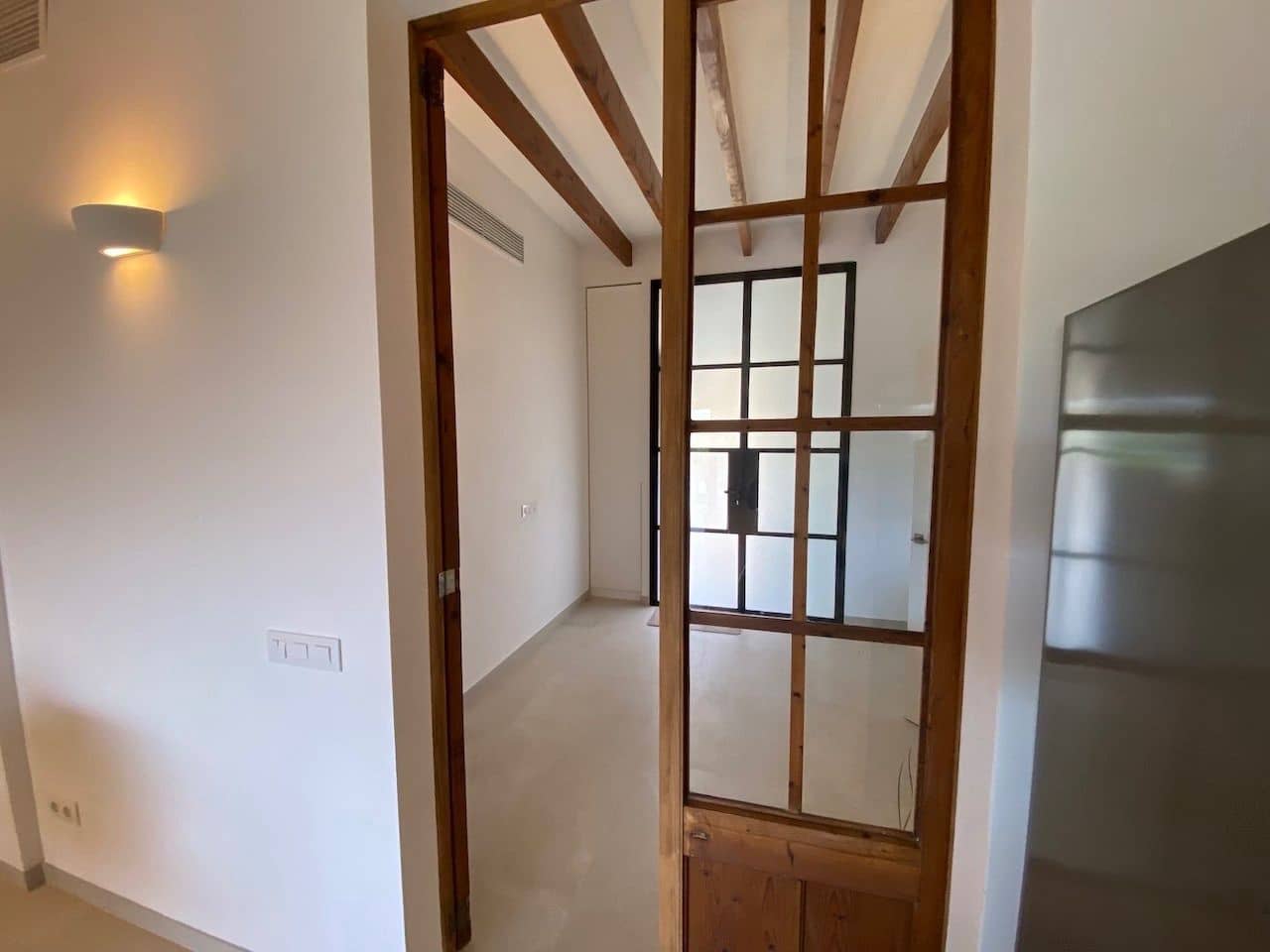 3 soveværelse Villa til salg i Llubi med swimmingpool garage - € 1.320.000 (Ref: 7851595)