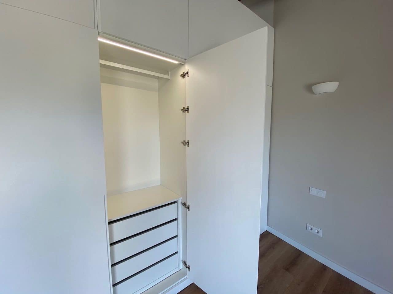 3 soveværelse Villa til salg i Llubi med swimmingpool garage - € 1.320.000 (Ref: 7851595)