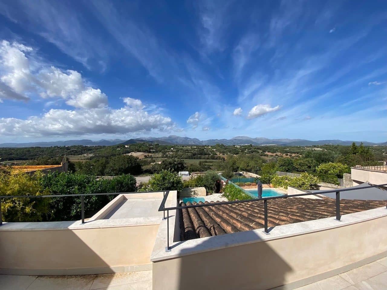 3 soveværelse Villa til salg i Llubi med swimmingpool garage - € 1.320.000 (Ref: 7851595)