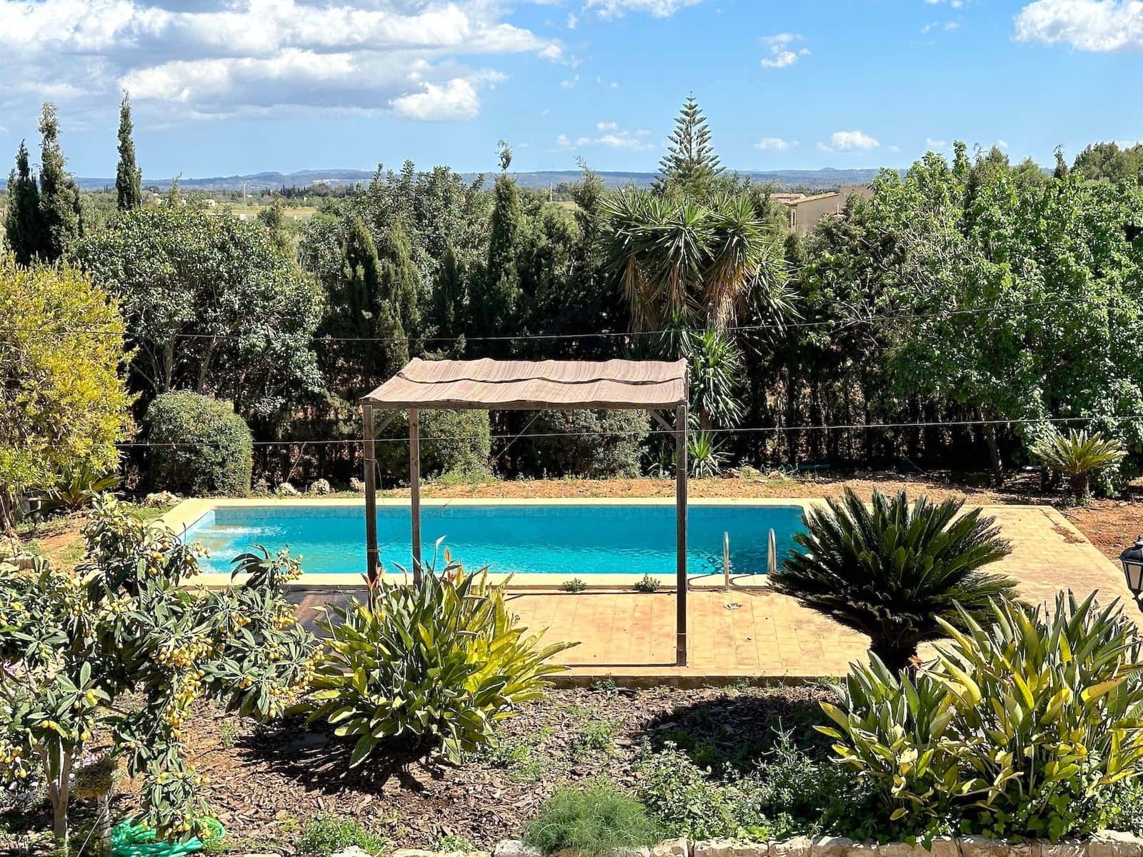 4 slaapkamer Villa te koop in Binissalem met zwembad garage - € 1.600.000 (Ref: 8287257)