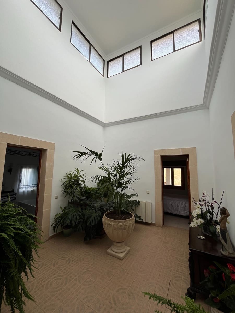 Chalet de 5 habitaciones en Sencelles en venta con piscina - 1.195.000 € (Ref: 8334503)