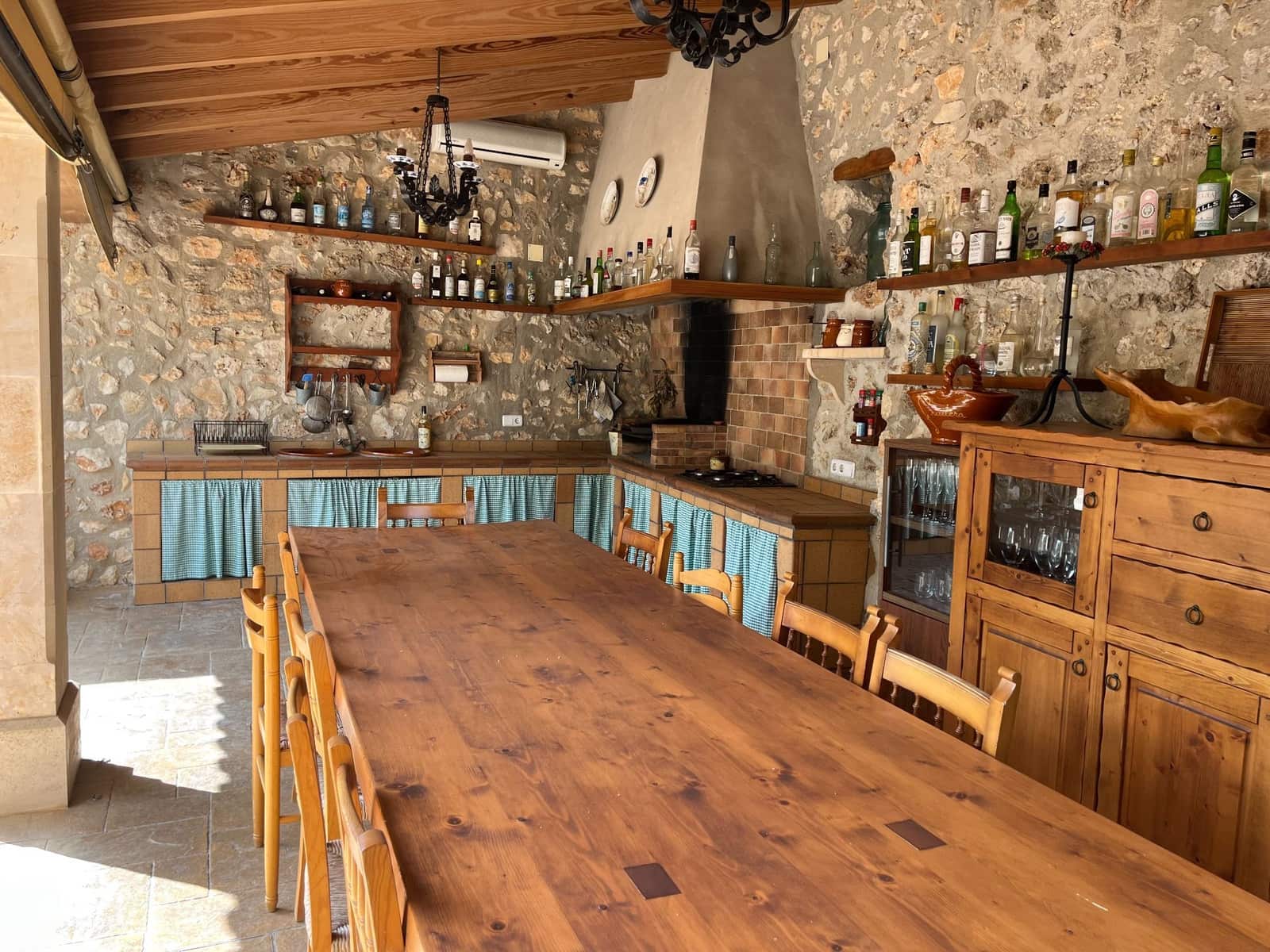 Chalet de 5 habitaciones en Sencelles en venta con piscina - 1.195.000 € (Ref: 8334503)