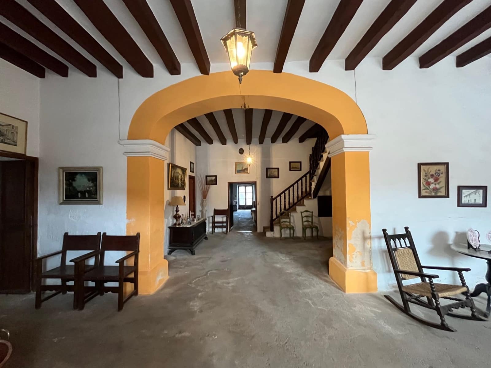 8 soverom Villa til salgs i Santa Maria del Cami med svømmebasseng garasje - € 1 200 000 (Ref: 8544459)