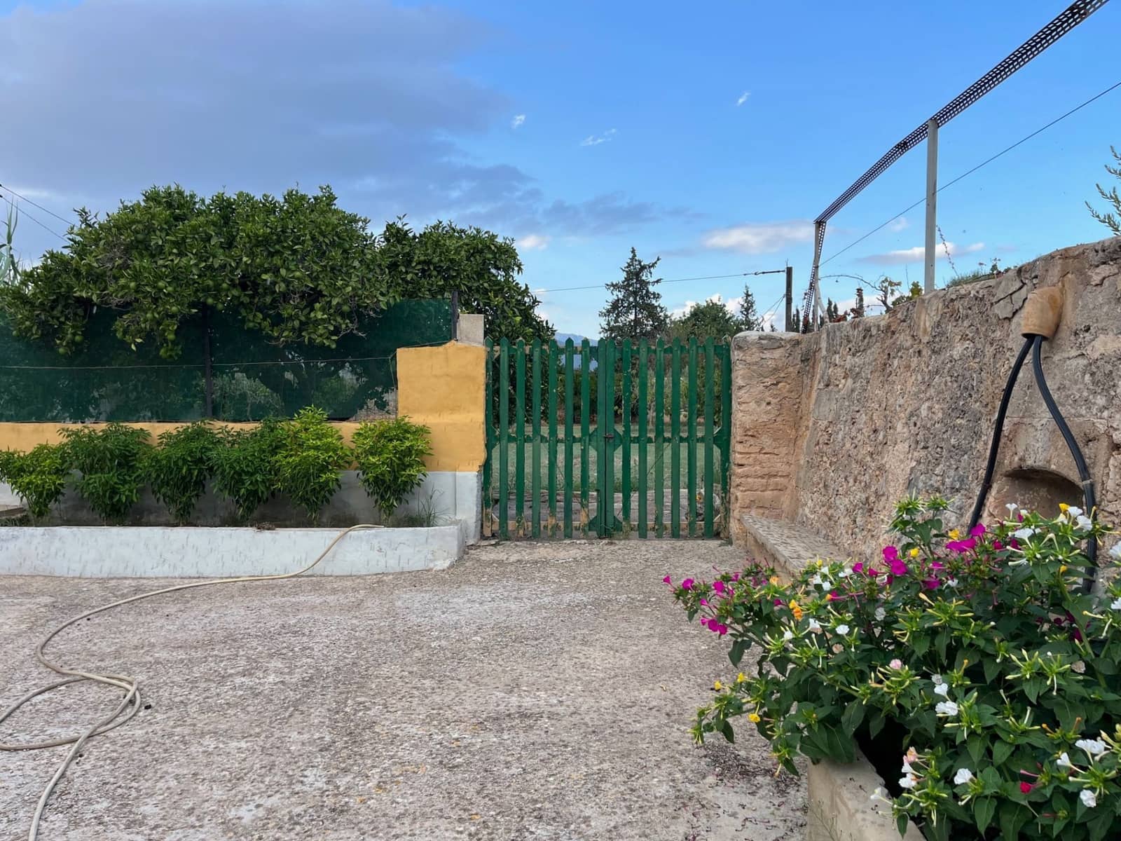 8 soverom Villa til salgs i Santa Maria del Cami med svømmebasseng garasje - € 1 200 000 (Ref: 8544459)