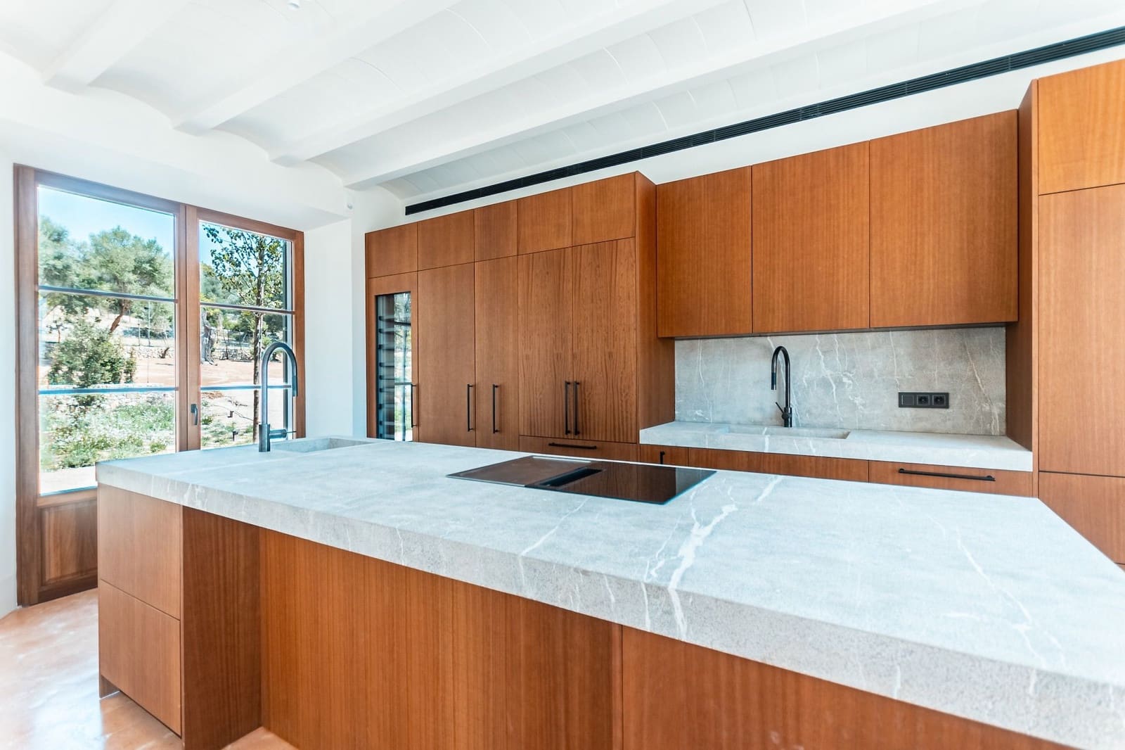 6 quarto Moradia para venda em Alaro com piscina - 6 425 000 € (Ref: 8553895)