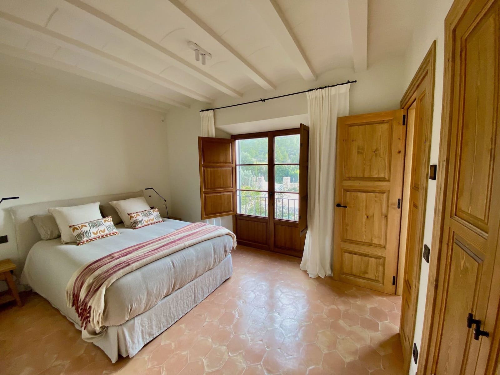 6 quarto Moradia para venda em Alaro com piscina - 6 425 000 € (Ref: 8553895)