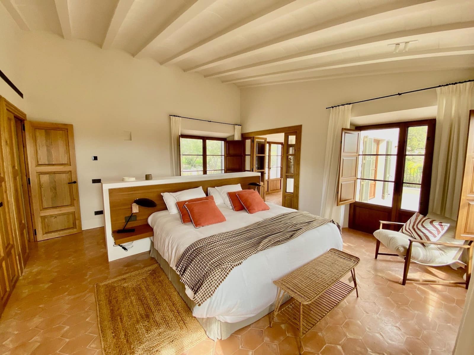 6 quarto Moradia para venda em Alaro com piscina - 6 425 000 € (Ref: 8553895)