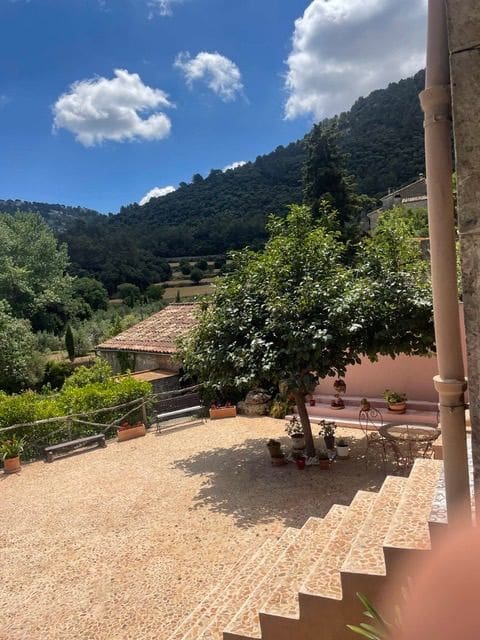 4 soveværelse Villa til salg i Bunyola - € 680.000 (Ref: 8608064)