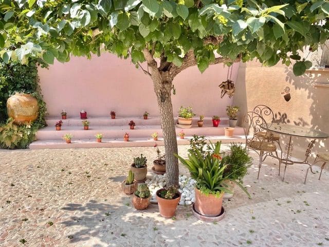 4 soveværelse Villa til salg i Bunyola - € 680.000 (Ref: 8608064)