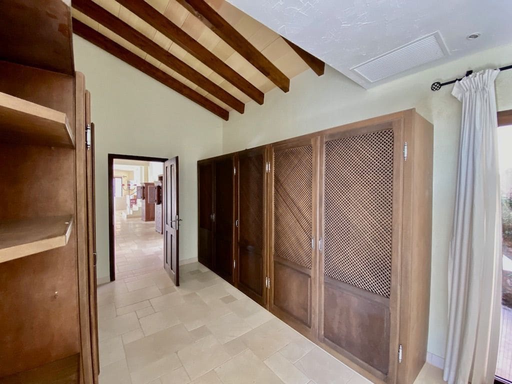 Chalet de 9 habitaciones en Alaró en venta con piscina - 5.800.000 € (Ref: 8824677)