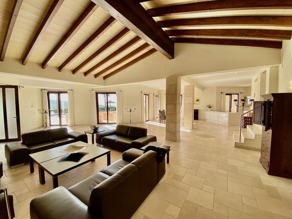 Chalet de 9 habitaciones en Alaró en venta con piscina - 5.800.000 € (Ref: 8824677)