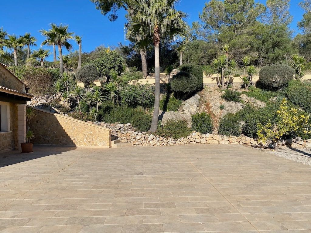 Chalet de 9 habitaciones en Alaró en venta con piscina - 5.800.000 € (Ref: 8824677)