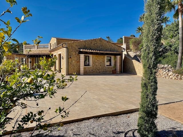 9 soverom Villa til salgs i Alaró med svømmebasseng - € 5 800 000 (Ref: 8824677)