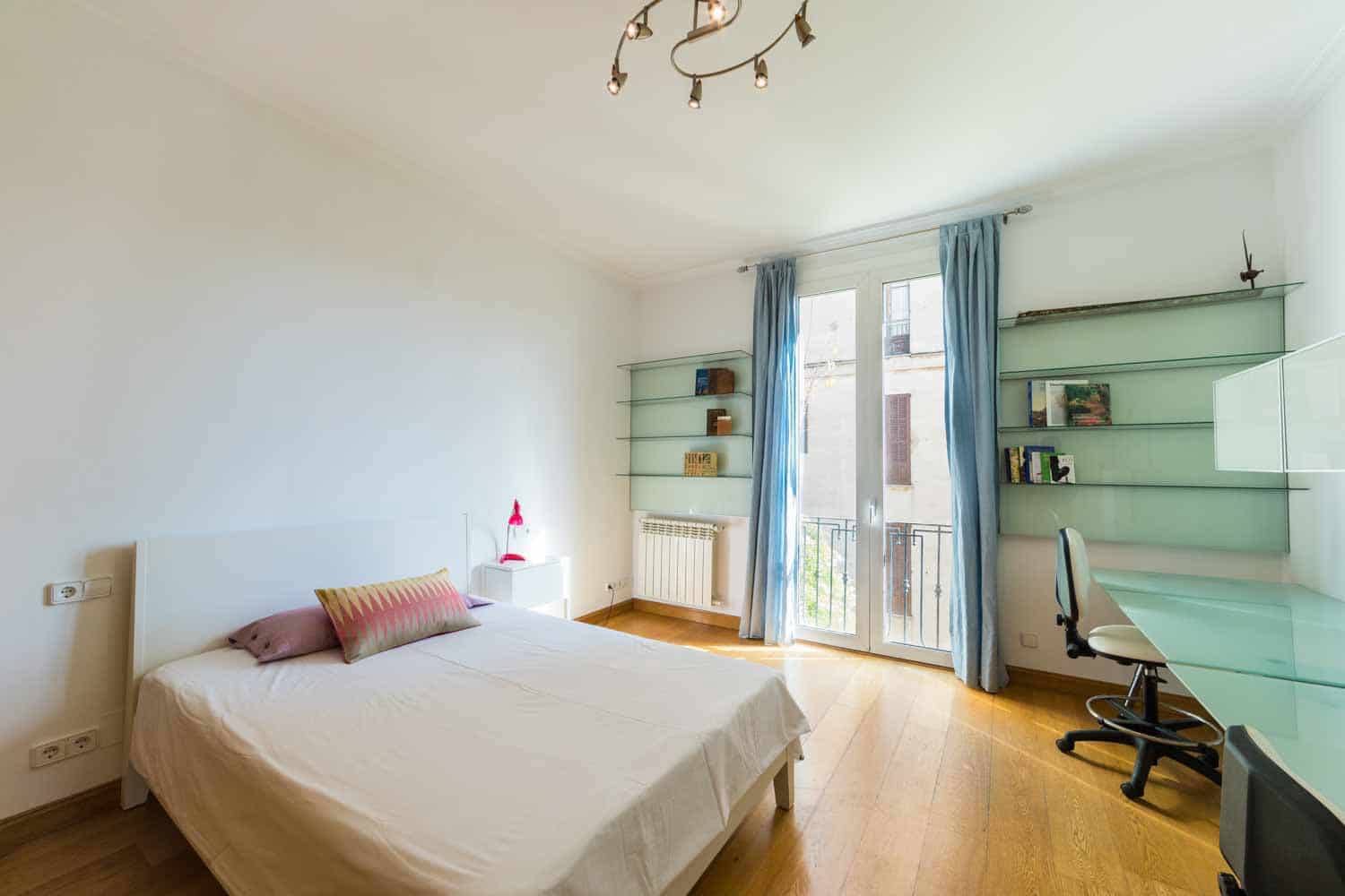 4 bedroom Penthouse for rent in Palma de Mallorca with garage - € 5,700 (Ref: 8988106)