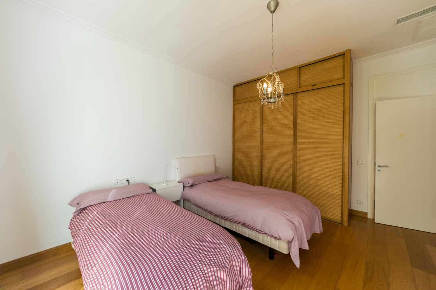 4 bedroom Penthouse for rent in Palma de Mallorca with garage - € 5,700 (Ref: 8988106)