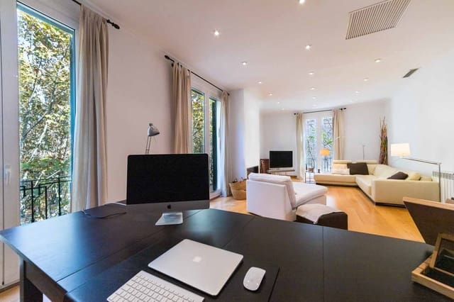 4 bedroom Penthouse for rent in La Missió, Palma de Mallorca with garage - € 5,700 (Ref: 8988106)