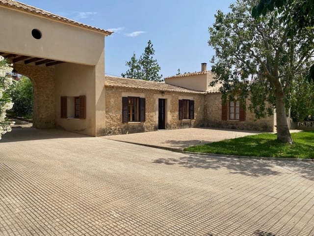 Chalet de 4 habitaciones en Santa María del Camí en venta con piscina garaje - 3.750.000 € (Ref: 9057332)