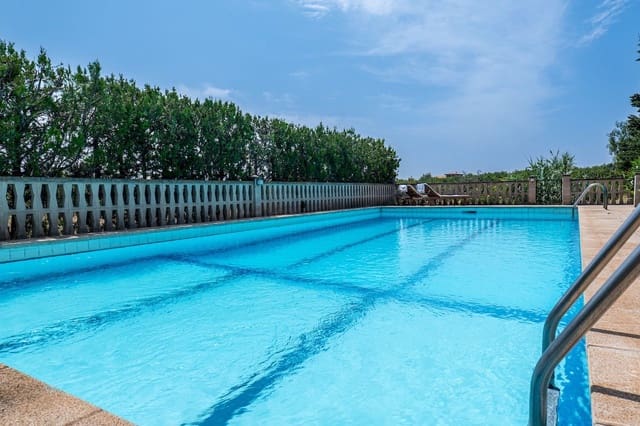 4 soveværelse Villa til salg i Santa María del Camí med swimmingpool garage - € 3.500.000 (Ref: 9057332)