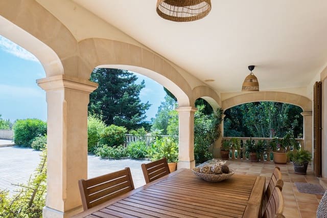 Chalet de 4 habitaciones en Santa María del Camí en venta con piscina garaje - 3.750.000 € (Ref: 9057332)