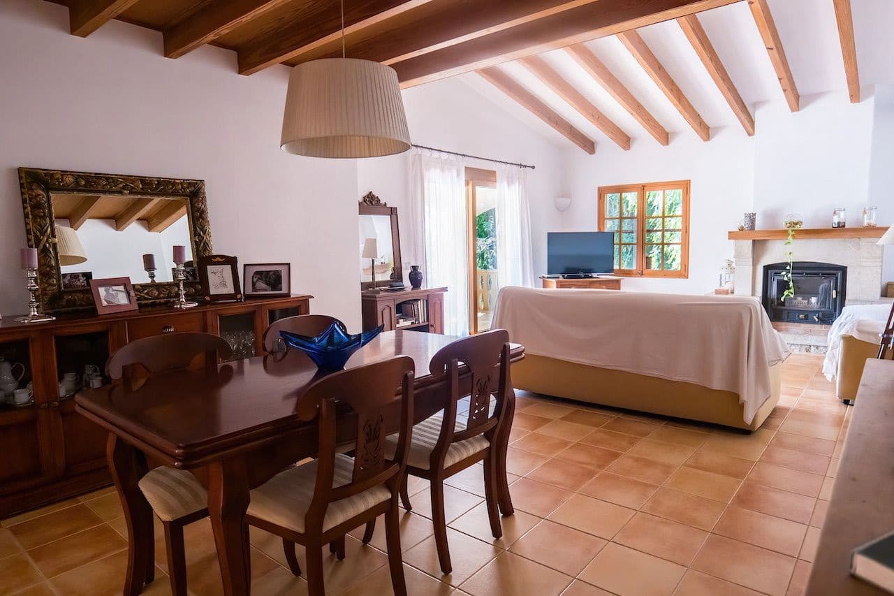 4 soverom Villa til salgs i Santa Maria del Cami med svømmebasseng garasje - € 3 750 000 (Ref: 9057332)