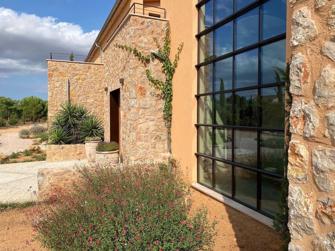 4 soveværelse Villa til salg i Santa Maria del Cami med swimmingpool garage - € 5.500.000 (Ref: 9189028)