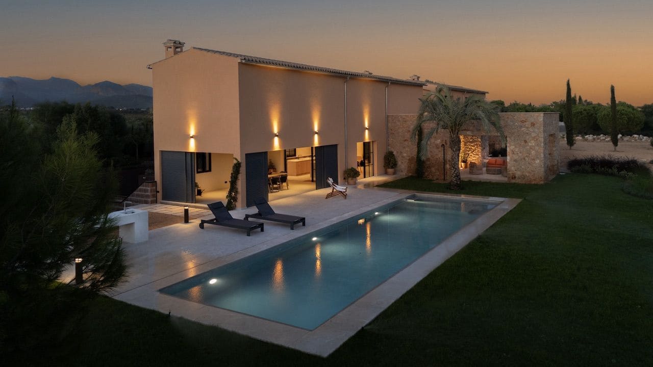 4 soveværelse Villa til salg i Santa Maria del Cami med swimmingpool garage - € 5.500.000 (Ref: 9189028)