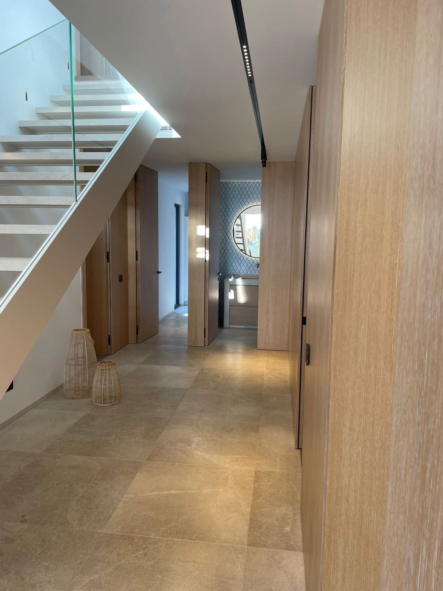 4 slaapkamer Villa te koop in Santanyi met zwembad garage - € 7.500.000 (Ref: 9189029)