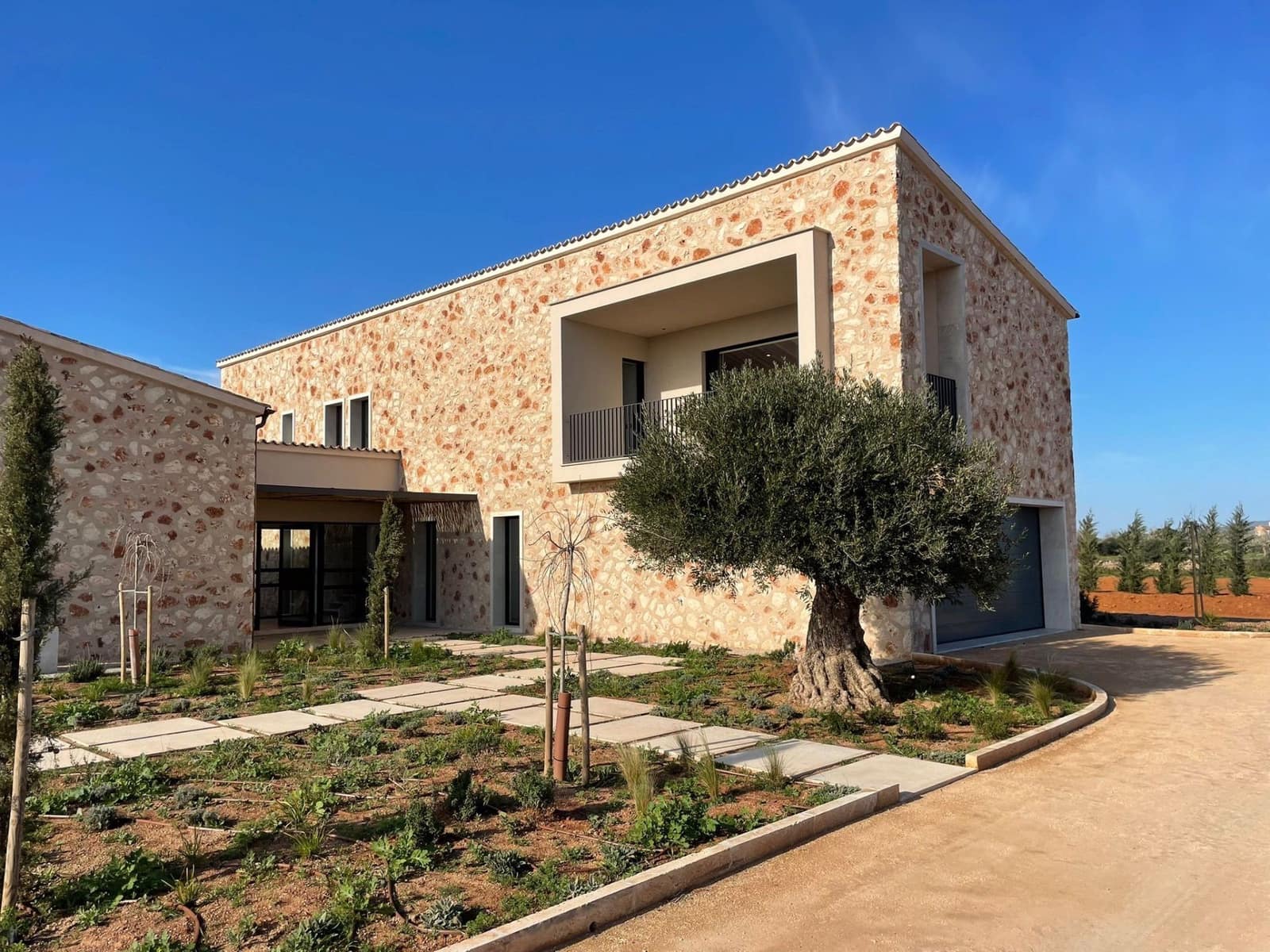 4 slaapkamer Villa te koop in Santanyi met zwembad garage - € 7.500.000 (Ref: 9189029)