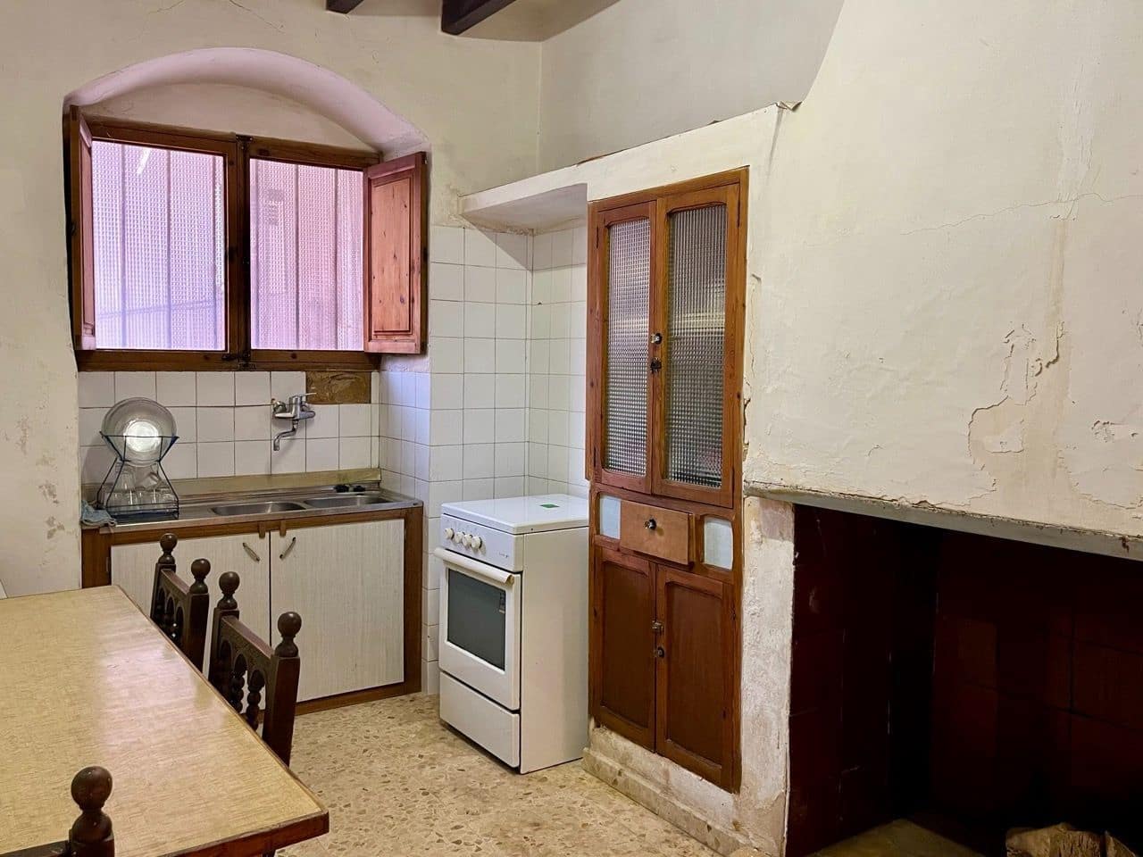 7 bedroom Villa for sale in Sencelles with pool garage - € 445,000 (Ref: 9284093)