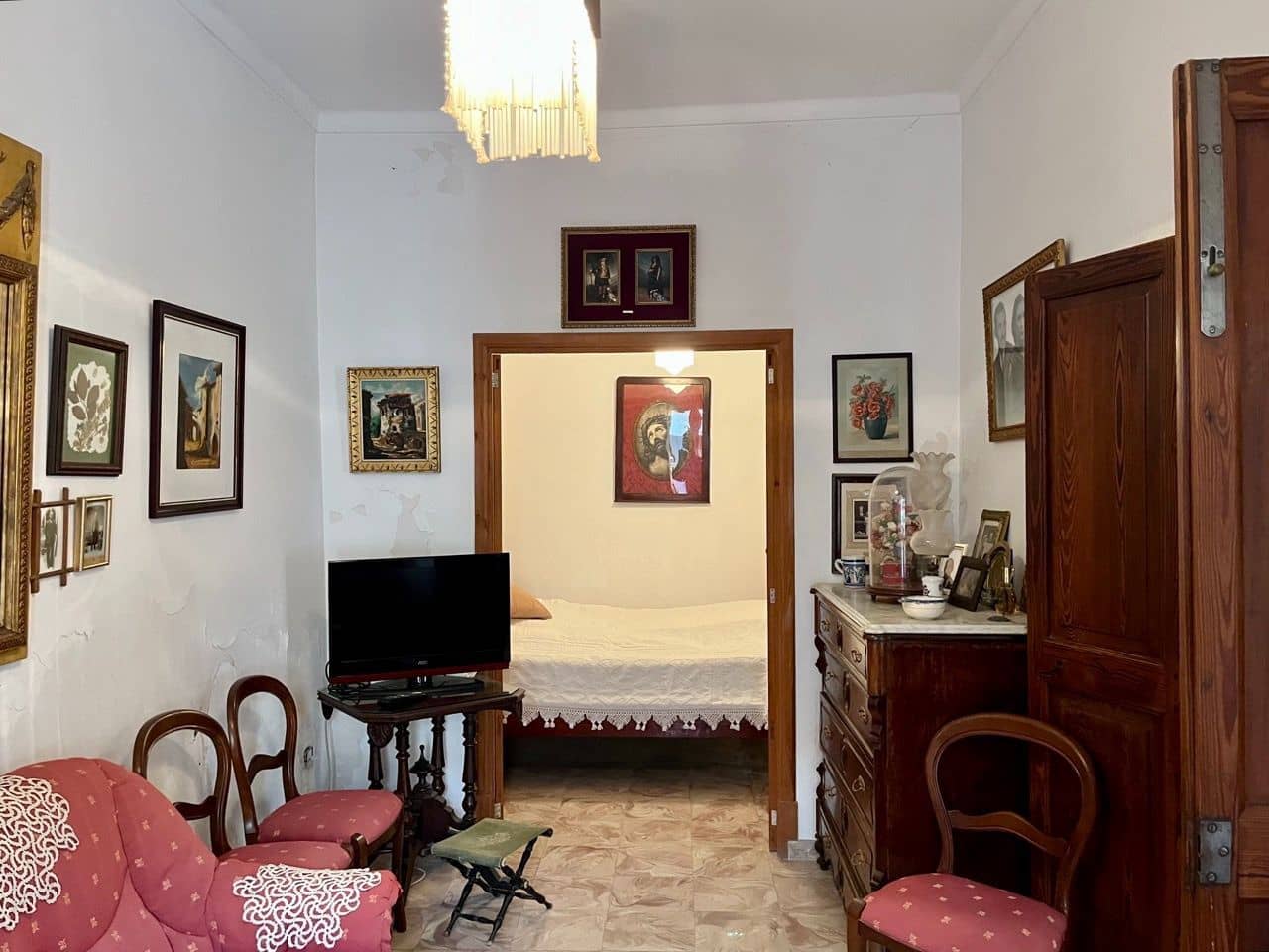 7 bedroom Villa for sale in Sencelles with pool garage - € 445,000 (Ref: 9284093)