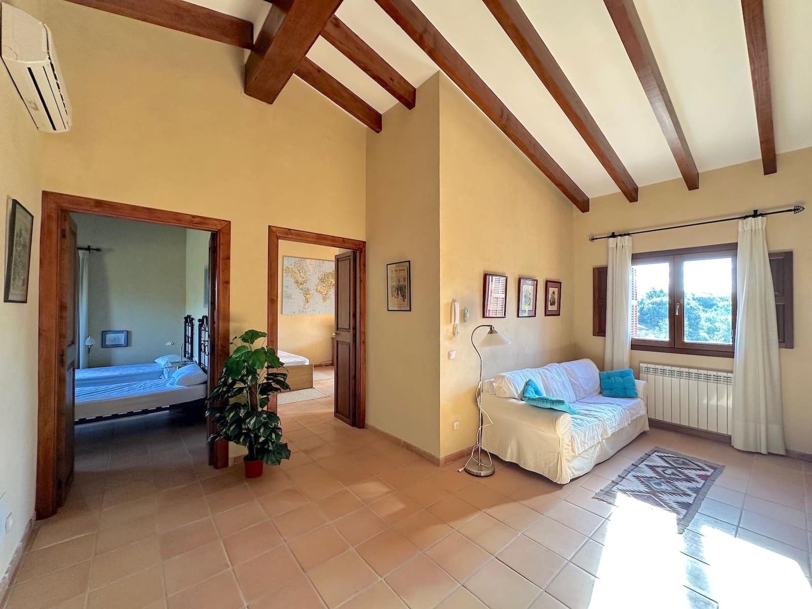 4 makuuhuone Huvila myytävänä paikassa Selva mukana uima-altaan 
autotalli - 2 500 000 € (Ref: 9353200)